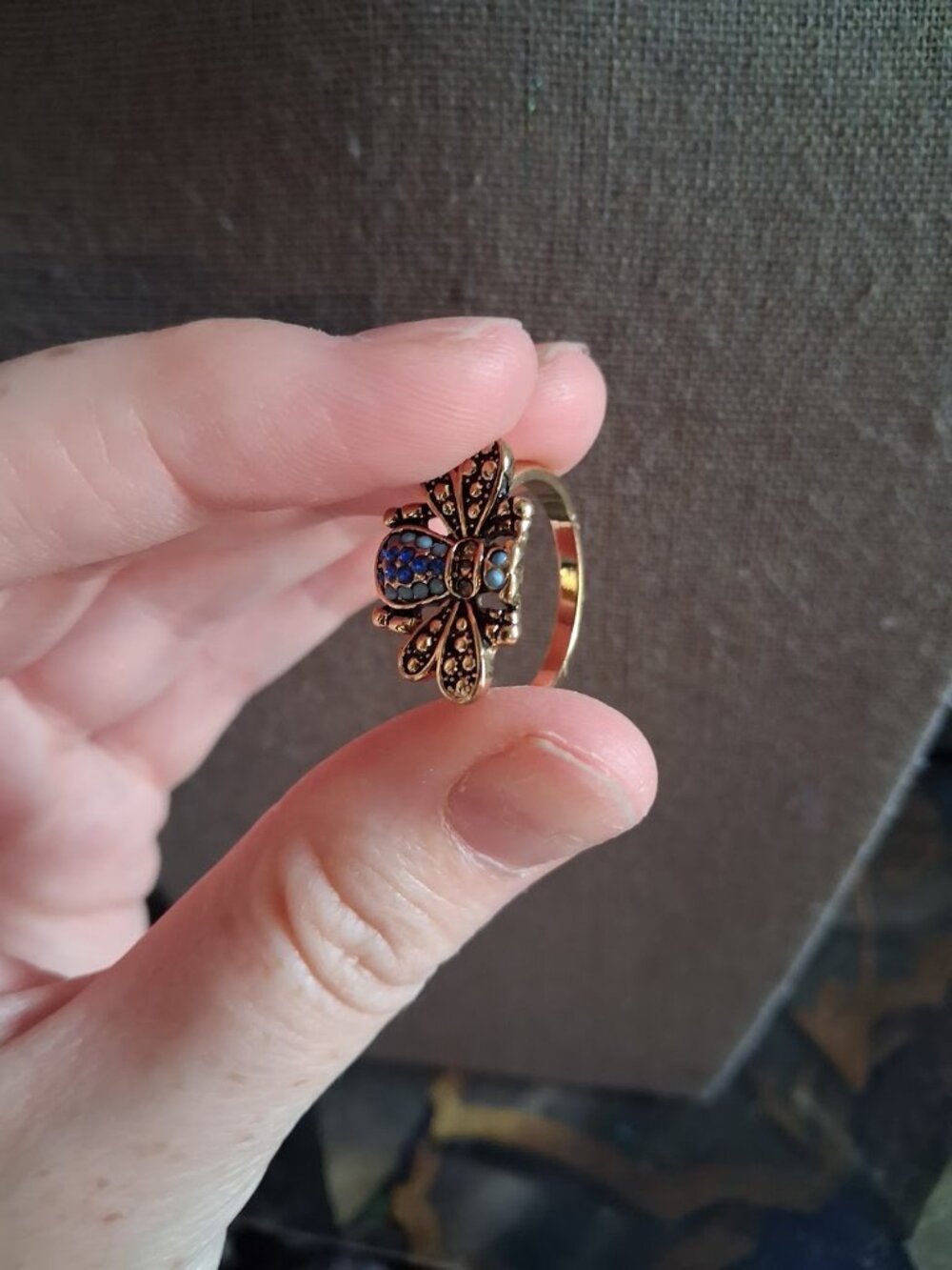 Bug ring - Picture 2 of 5